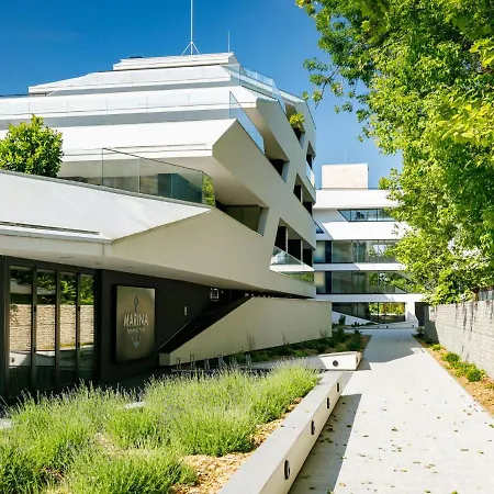 Kenese By Interhome *